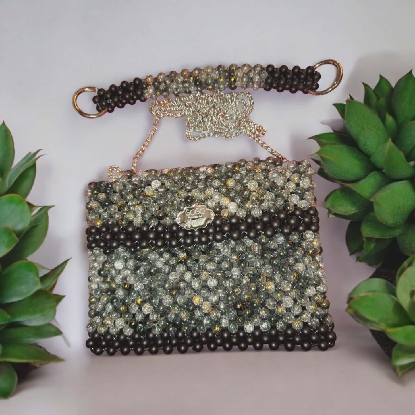 Bolso con cuentas