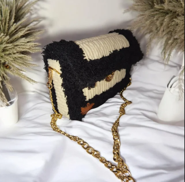 Fiesta-Negro*Beige