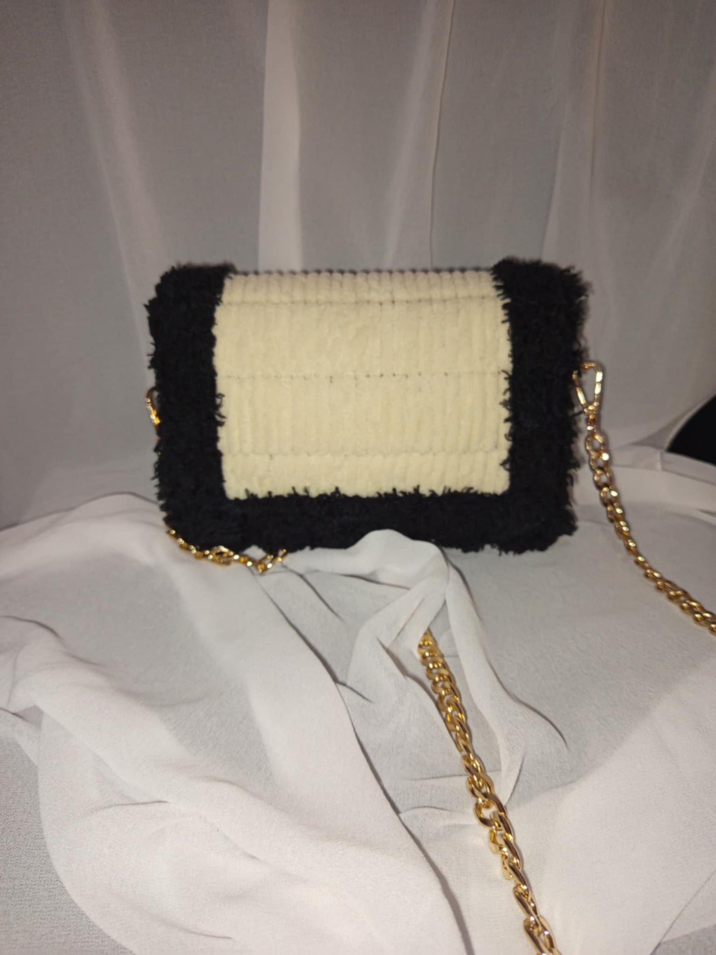 Fiesta-Negro*Beige